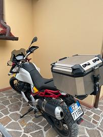 Moto Guzzi V85TT