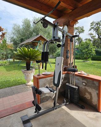 Attrezzo completo per palestra 