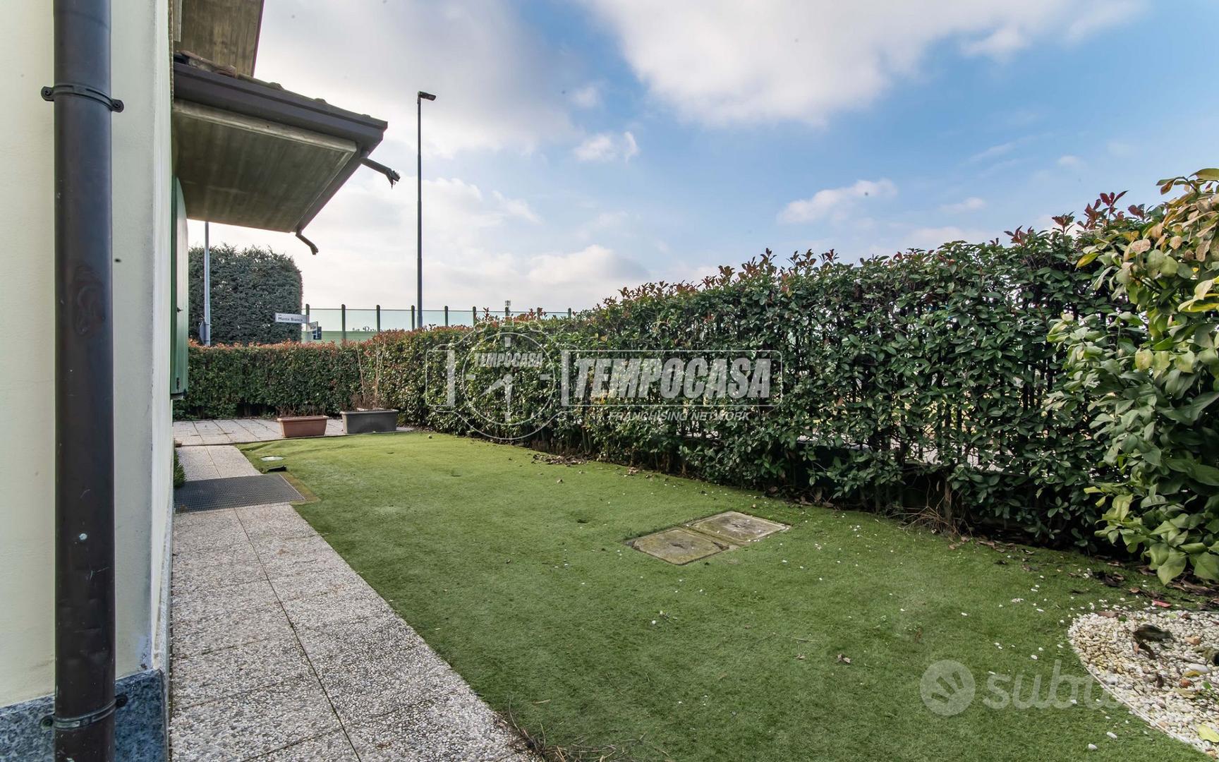 Casa – Origgio, Cascina Fornace, Villa Regina - Altro