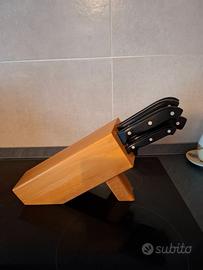 Set coltelli Rostfrei con supporto in legno
