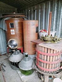 attrezzatura produzione vino
