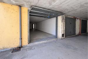OLBIA ZONA SAN NICOLA - CANTINA DI 41 MQ CON AGIB