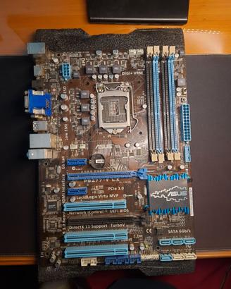 ASUS P8Z77-V LX - Scheda Madre LGA 1155 ATX