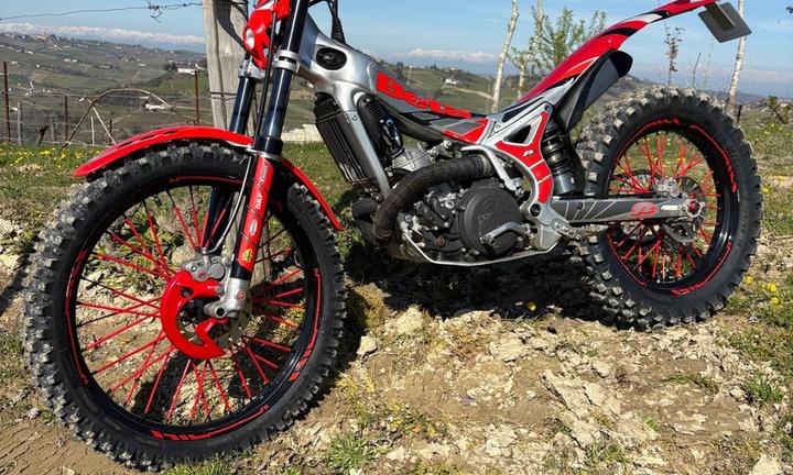 Beta trial motoalpinismo