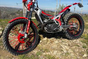 Beta trial motoalpinismo