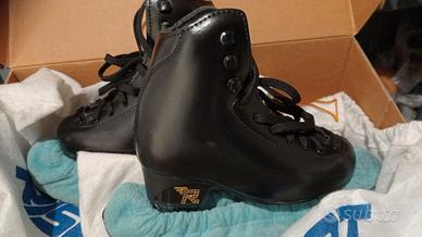 Pattini Antares misura 19.0 (27-30)