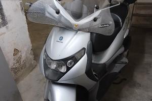 piaggio beverly 250