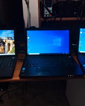 Tre portatili Toshiba satellite pro C50