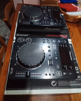 pioneer cdj