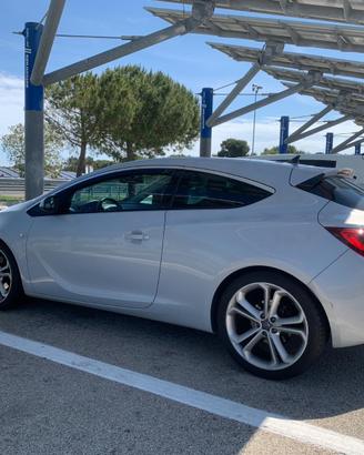 Opel astra GTC DIESEL 2.0 165cv