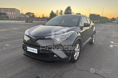 TOYOTA C-HR 1.8 Hybrid E-CVT Business
