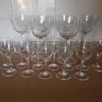 set di bicchieri e caraffe vintage in cristallo 