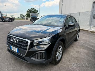 Audi Q2 35 TDI quattro S tronic Business