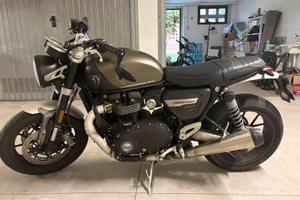 Triumph Speed Twin 1200