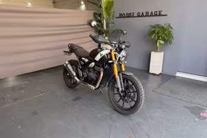 Triumph Scrambler 400 X400 MATT KHAKI GREEN