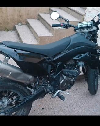 Mondial SMX 125 incidentata