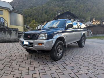 Pickup L200 Mitsubishi 4x4