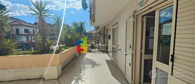 Appartamento con giardino al centro di gaggi