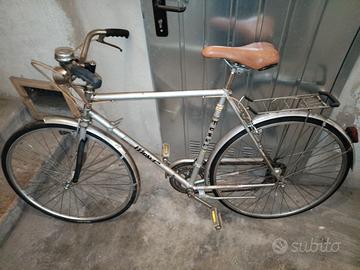 Bicicletta c on cambio
