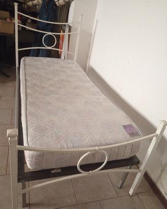 Letto singolo  bianco + Materasso (92x200) 