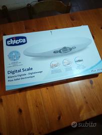bilancia pesa neonati 