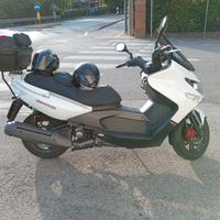 Kymco K-XCT 300i - 2008