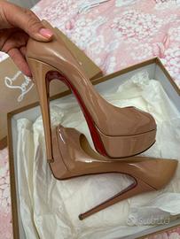 Scarpe Donna CHRISTIAN LOUBOUTIN modello Nude
