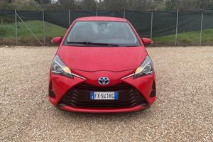 Toyota Yaris 1.5 Hybrid 5 porte Cool