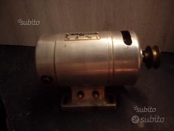 Motore monofase più pedaliera di regolazione veloc