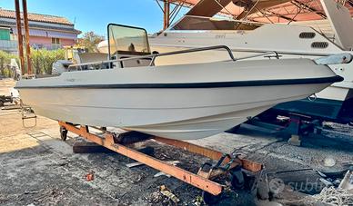 Barca A Punzio 525 open