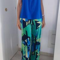 Blusa smanicata blu elettrico