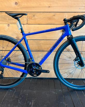 BICICLETTA GRAVEL DEDA ACCIAI in carbonio