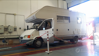 Camper mansardato Rimor S. B. 628