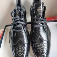 scarpe uomo eleganti in vernice