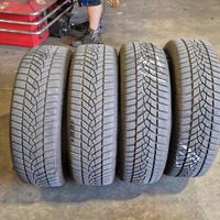  Treno Completo Goodyear UltraGrip +