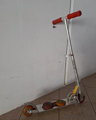 Monopattino 