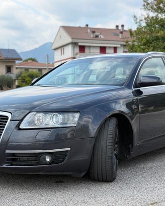 Audi A6 Avant 3.0 V6 TDI quattro tiptronic NO SUPE