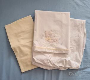 Set culla lenzuola + coprimaterasso in cotone 100%