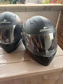 Caschi moto integrali