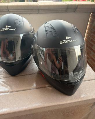 Caschi moto integrali