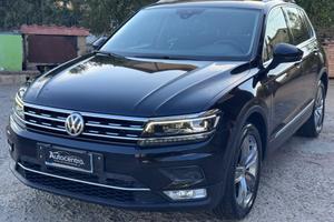 Volkswagen Tiguan 2.0 TDI SCR DSG 4MOTION Style 23