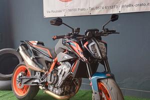 KTM 890 Duke R
