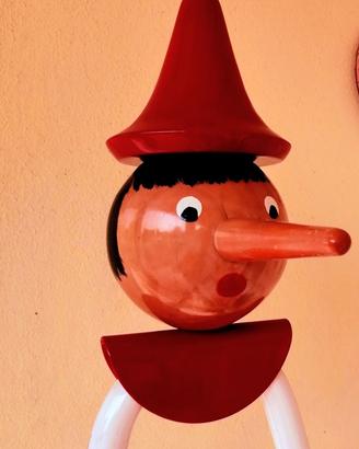 attaccapanni da terra pinocchio
