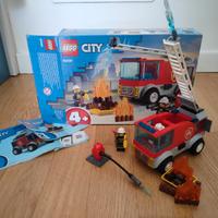 Lego City 60280 Autopompa con Scala