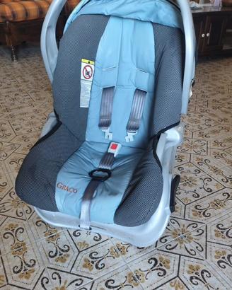Seggiolino auto  e funzione ovetto Graco
