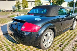 Audi TT roadster