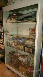 Scaffalatura per negozio