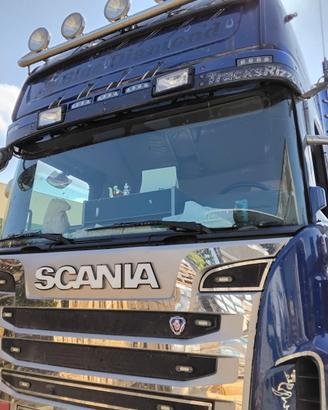 AUTOCARRO SCANIA R500
