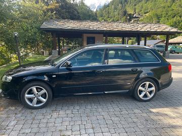 Audi A4 Avant B7 2.0 TDI anno 2007, unico Pro.