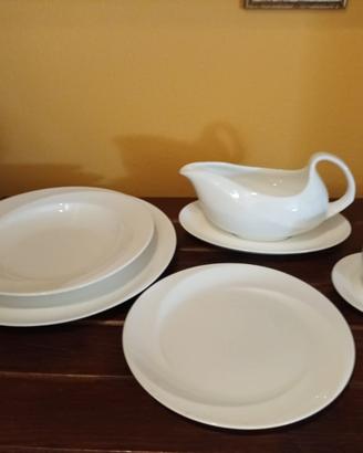 Servizio di piatti SHAPE 225 Wedgwood